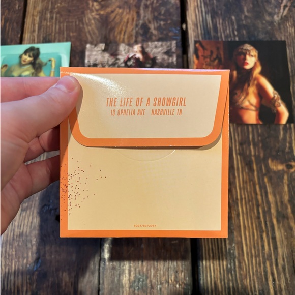 Taylor Swift Boxed CD Set - Picture 10 of 11